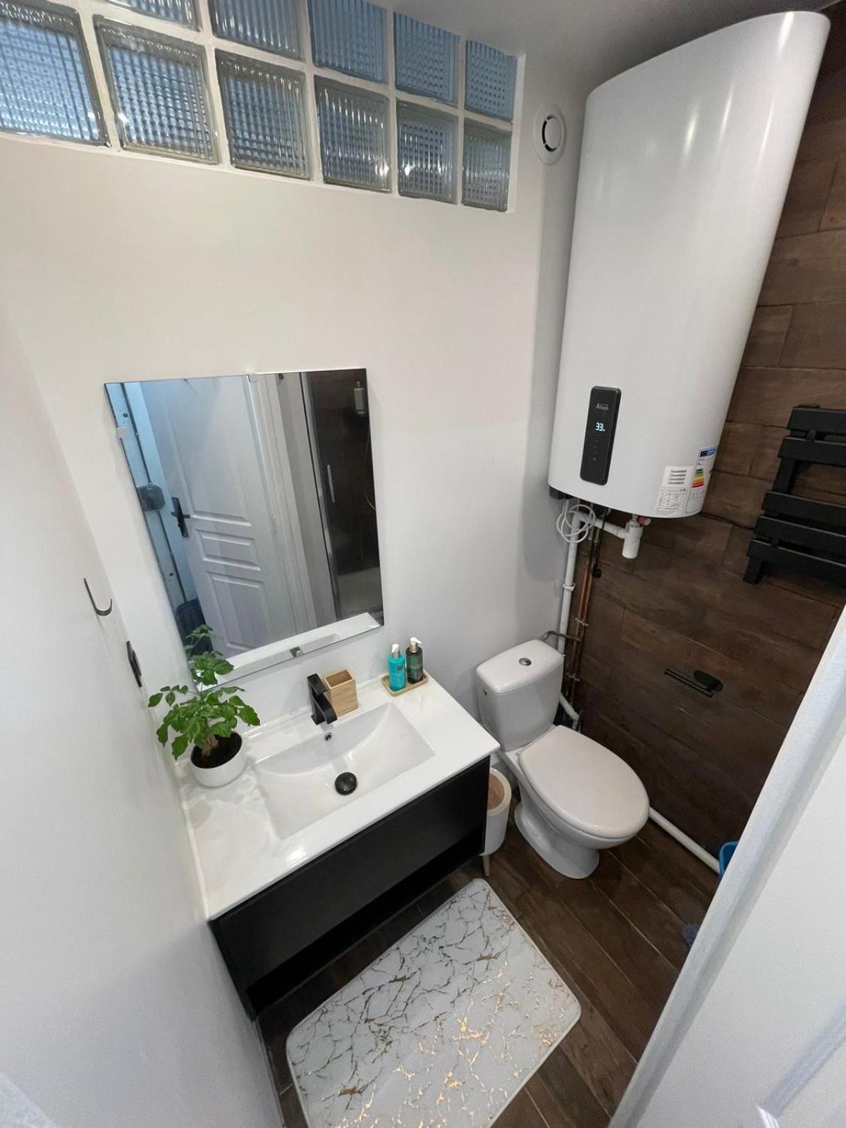 Ferienwohnung Le Petit Cocon Parisien Le Kremlin-Bicêtre Exterior foto